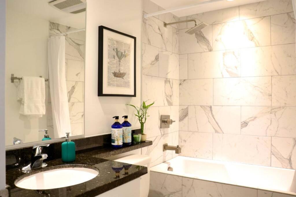 Heart Of West Hollywood Modern Suite 2 Bedroom 2 Bath Los Angeles Esterno foto